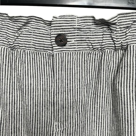 J. CREW Blue and White Striped Chambray Mini Skirt Women’s Size 4 - Picture 3 of 8